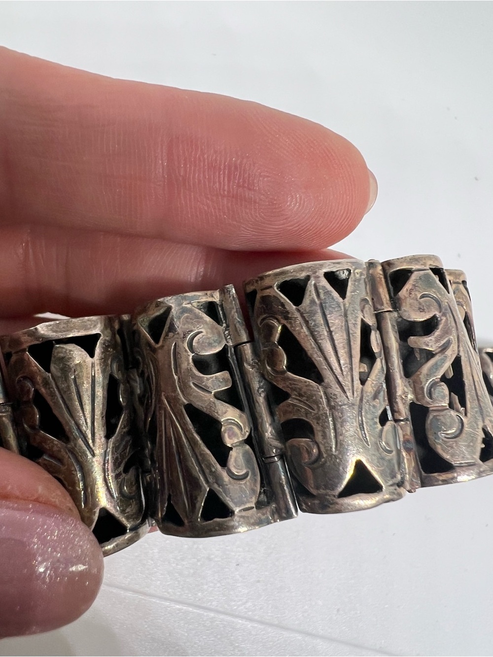 Vintage 925 Marked Carved Metal Link Bracelet